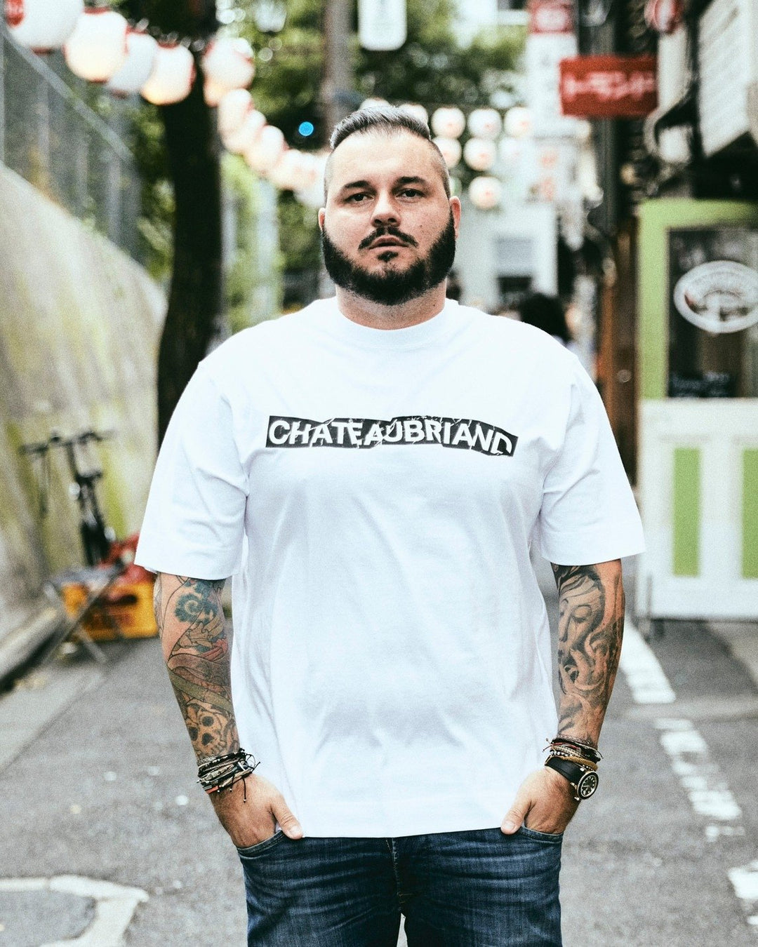 CHATEAUBRIAND BOX LOGO T-SHIRT WHITE CHATEAUBRIAND BOX LOGO T-SHIRT WHITE