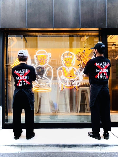 桂花ラーメン × MASHI NO MASHI TOKYO T SHIRT